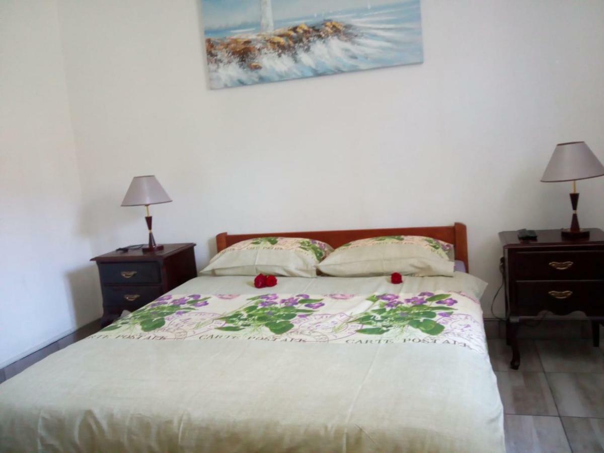 Apartman Teuta Загреб Екстериор снимка