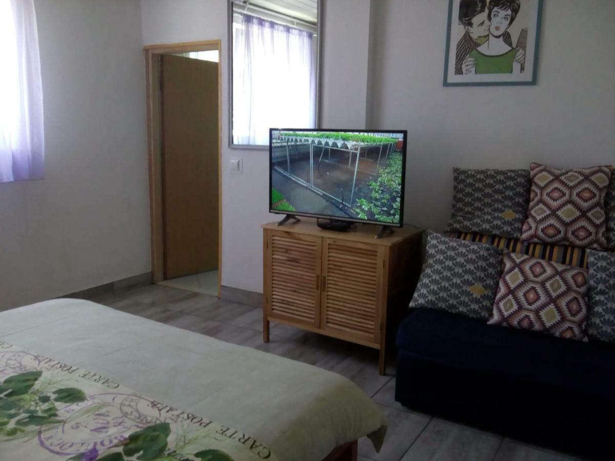 Apartman Teuta Загреб Екстериор снимка