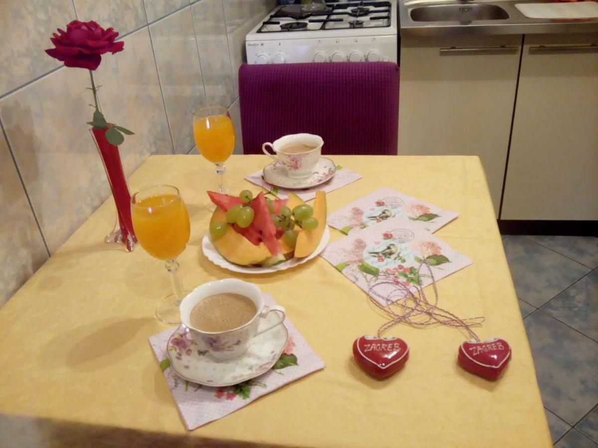 Apartman Teuta Загреб Екстериор снимка